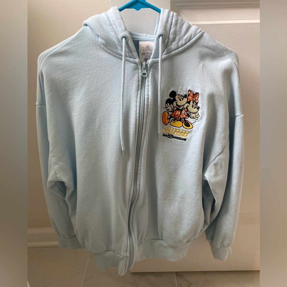 Walt Disney World 2023 Small Blue Hoodie Zip Up